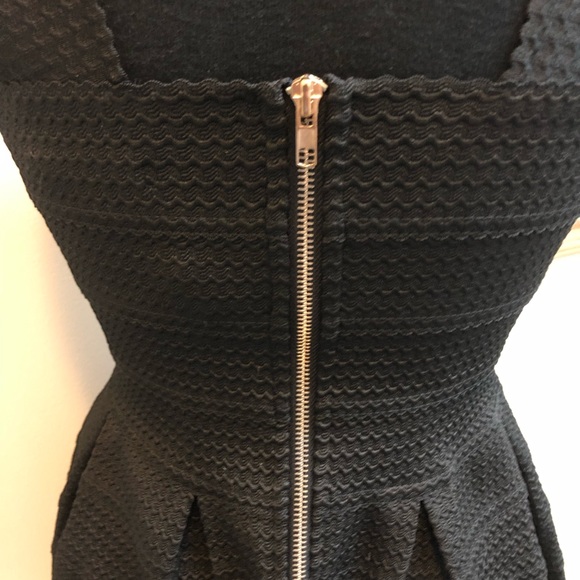 NWT Paris Chic Dress S - Picture 2 of 8